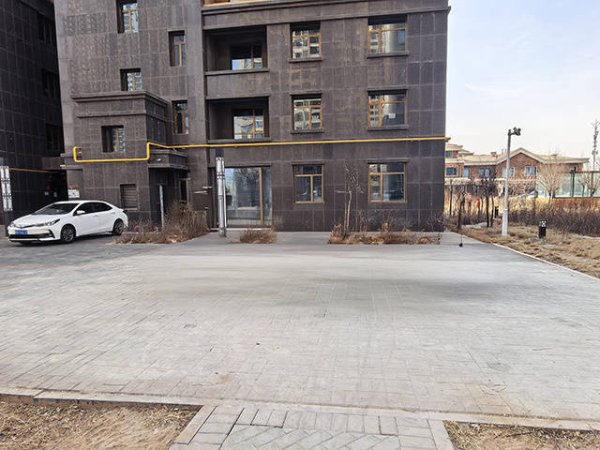 包头市青山区首个“信托制”物业小区落地