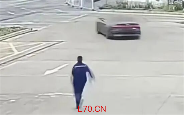 开奥迪却加霸王油！车主加完632元油逃单：员工4天工资打水漂