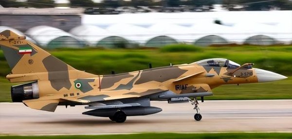 中国退役战机被哄抢！俄媒：伊朗采购48架歼-10B，二手货成香饽饽